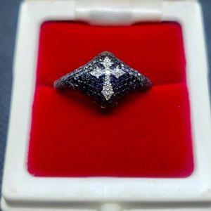 Affinity diamond cross ring